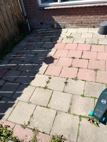 Tuinman gezocht voor egaliseren/ophogen terras (15m2)