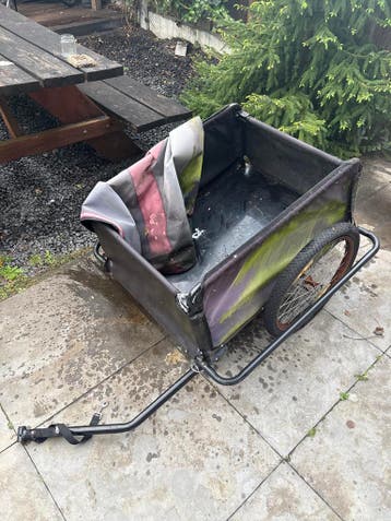 Gebruikte fietsaanhanger voor bagage of huisdier