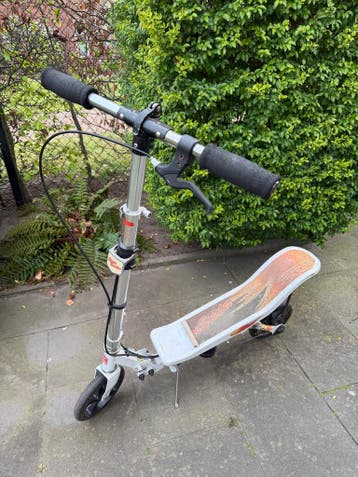 Space Scooter - Gebruikt