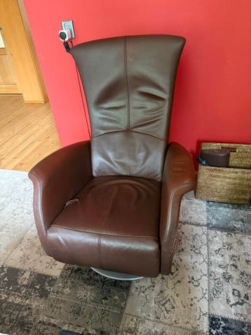Gratis 2 * Comfortabele bruine leren relaxfauteuil
