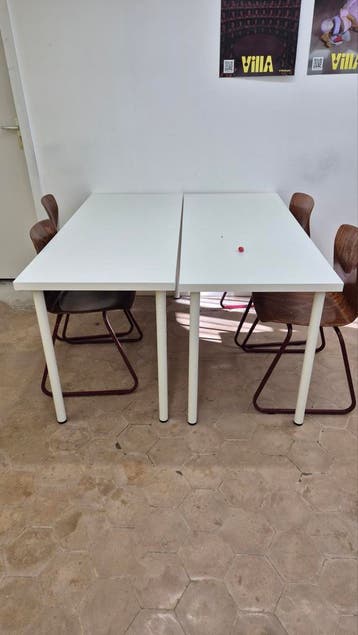 IKEA Bureau 140x60 Wit - Gratis