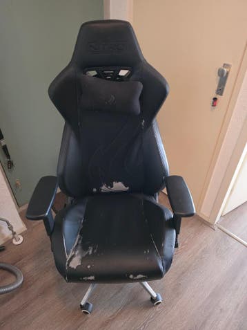 Gaming stoel -> Ophalen