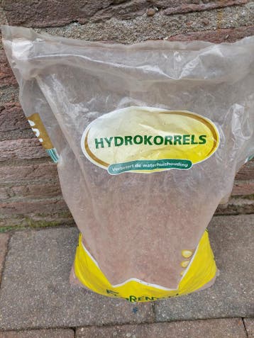 Gratis af te halen 5kilo hydrokorrels Florentus kamerplant