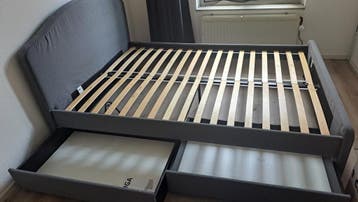 GRATIS IKEA BED 140X200CM UITERLIJK VRIJDAG
