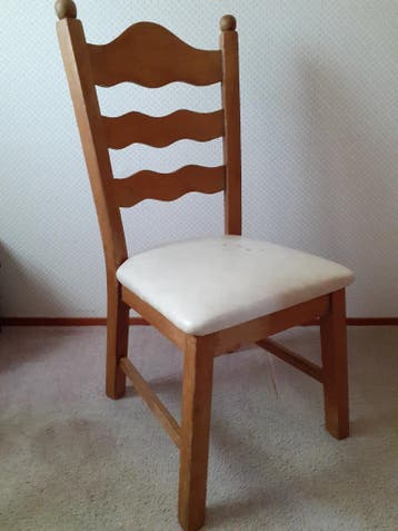 Eettafel stoel