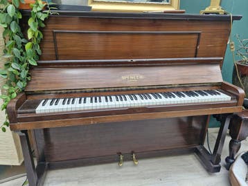 GRATIS Spencer London Piano - Klassiek Houten Instrument