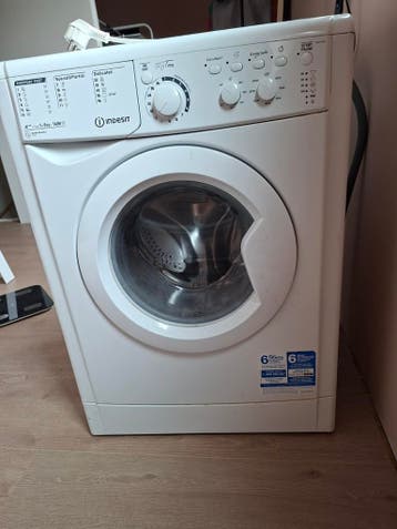Indesit wasmachine - Af te halen voor krat bier en fles wijn