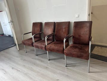 GRATIS eetkamerstoelen leer cognac