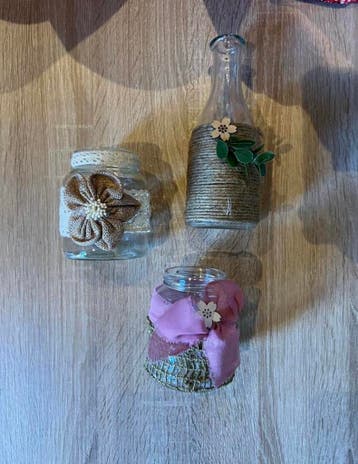 Decoratieve potjes met touw, kant en lint (gratis)