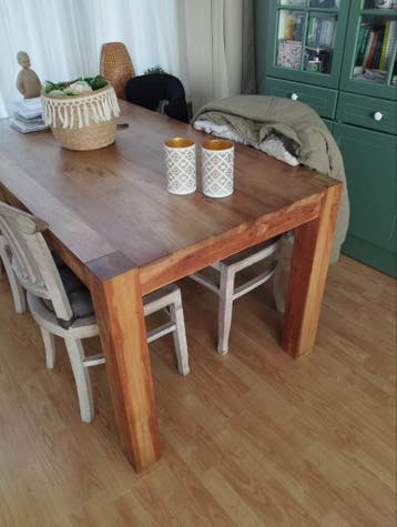 Massief houten eettafel met stoelen - gratis ophalen