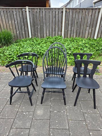 GRATIS: 6 eetkamerstoelen