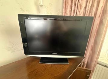 Gratis Panasonic TV - LCD 32 inch Goede staat