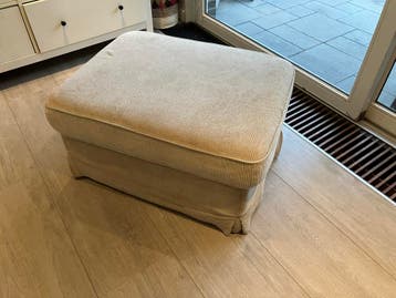 GRATIS AFHALEN - IKEA Puf met opbergruimte - Beige