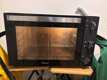Tristar Oven met Grill - Compact en Functioneel