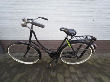 Oude opoe fiets zwart