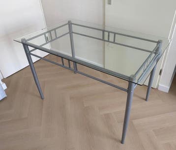 Glazen eettafel met meten poten 120x75 cm