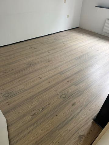 Gratis laminaat af te halen (ca. 13 m²)