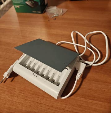 IKEA Batterijlader met 8 sleuven