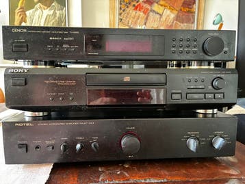 Hifi set (zie beschrijving)SET IS GERESERVEERD!!