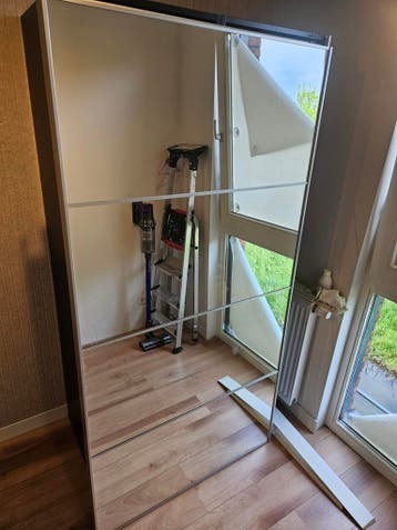 Pax Ikea 2 schuifdeuren (glas en spiegel) evt. Met kasten