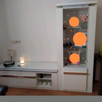 Hoogglans witte kast en tv meubel
