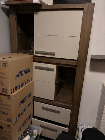 Kast met lades