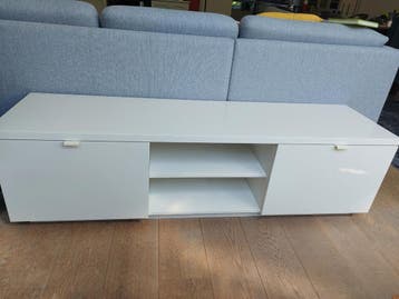 BYAS ikea tv-meubel wit kastje