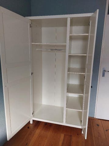 Kledingkast
