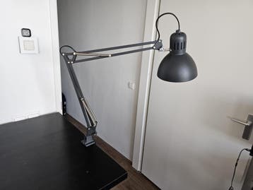IKEA Bureaulamp - Verstelbare Zwarte Tafellamp