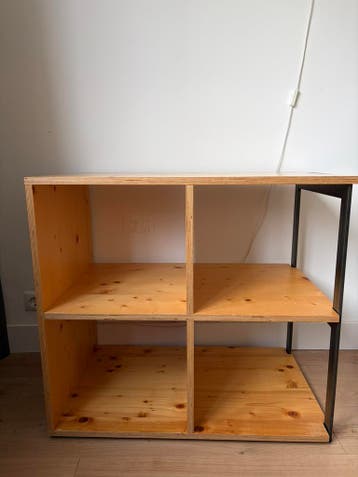 Houten kast montessori (gratis)
