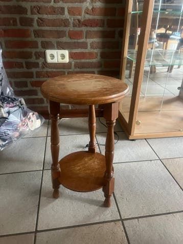 Gratis houten bijzettafel