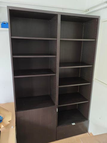 Gratis! Ikea besta kast met deurtjes en lades