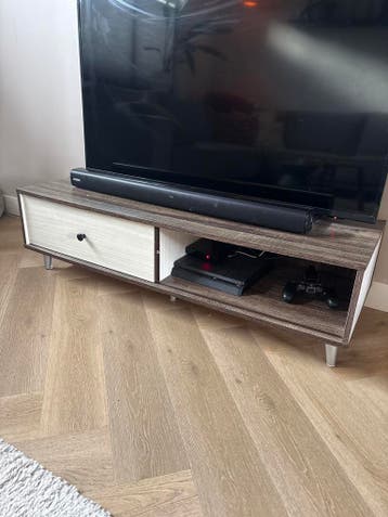 Tv meubel gratis af te halen