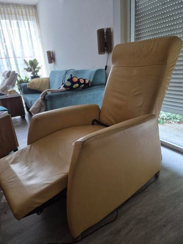 Comfortabele relaxfauteuil met elektrische bediening