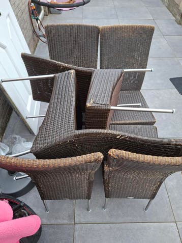 6 Loyd Loom stoelen voor tijdelijke verbouwing