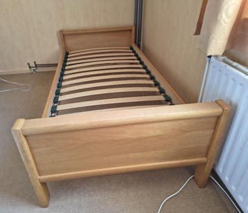 Bed 90x200