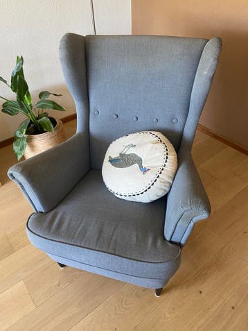 Ikea oorstoel (blauwgrijs)