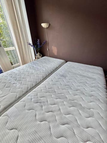 Gratis 2 foam pocket matrassen