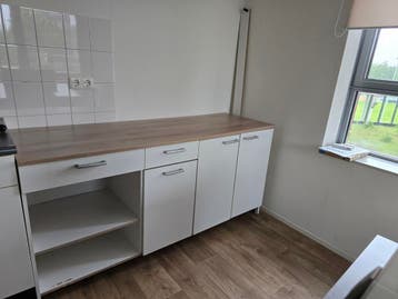 Keukenkast 180 bij 86 bij 60