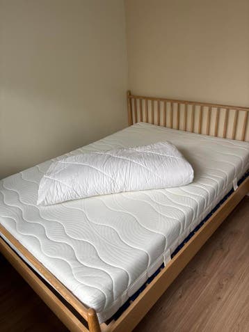 GRATIS! Matras met vier seizoenen dekbed + Tempur Pillow