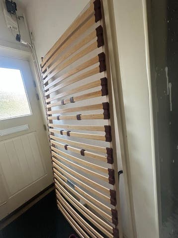 Gratis lattenbodem 90x200