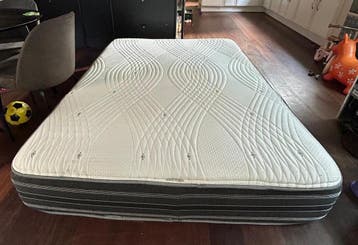 Gratis matras af te halen - 150x200 cm, zacht