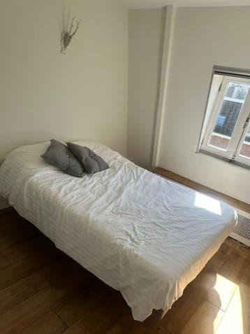 Gratis op te halen! 140 bed met matras