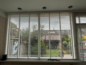 GERESERVEERD - Luxaflex hout wit