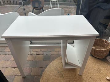 Bureau ikea gratis