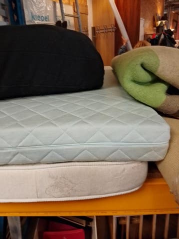 Kinder matras, maten niet bekend