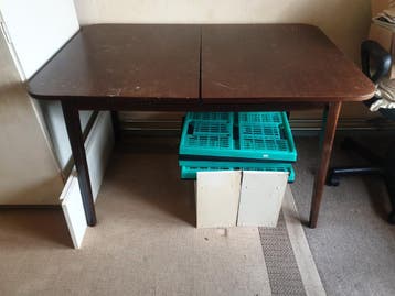 Vintage houten eettafel - uitrekbaar gratis