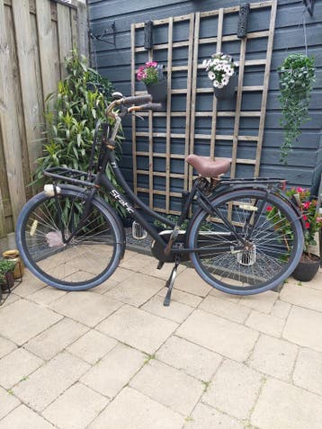 Gratis (opknap) damesfiets !!!!