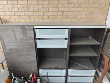 Kledingkast met schuifdeur en lades/ cupboard with drawers