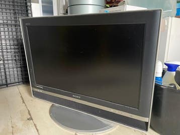 Gratis afhalen Sony LCD televisie 26-inch BRAVIA KLV-V26A10E